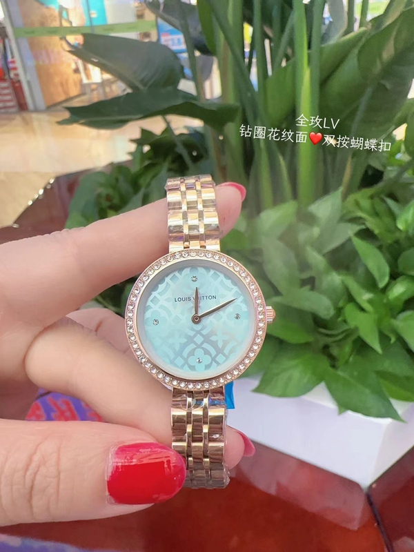 ブランド時計角部分ディテール